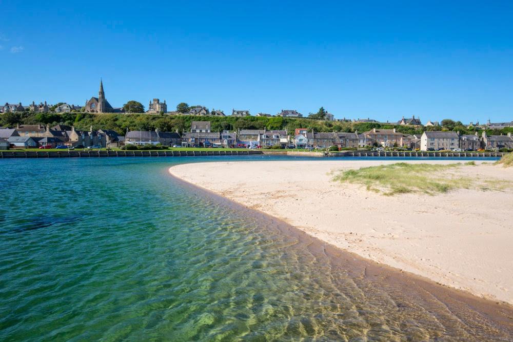 Rick'S Retreat Static Caravan Near The Beach With Free Wifi Lossiemouth Exterior foto